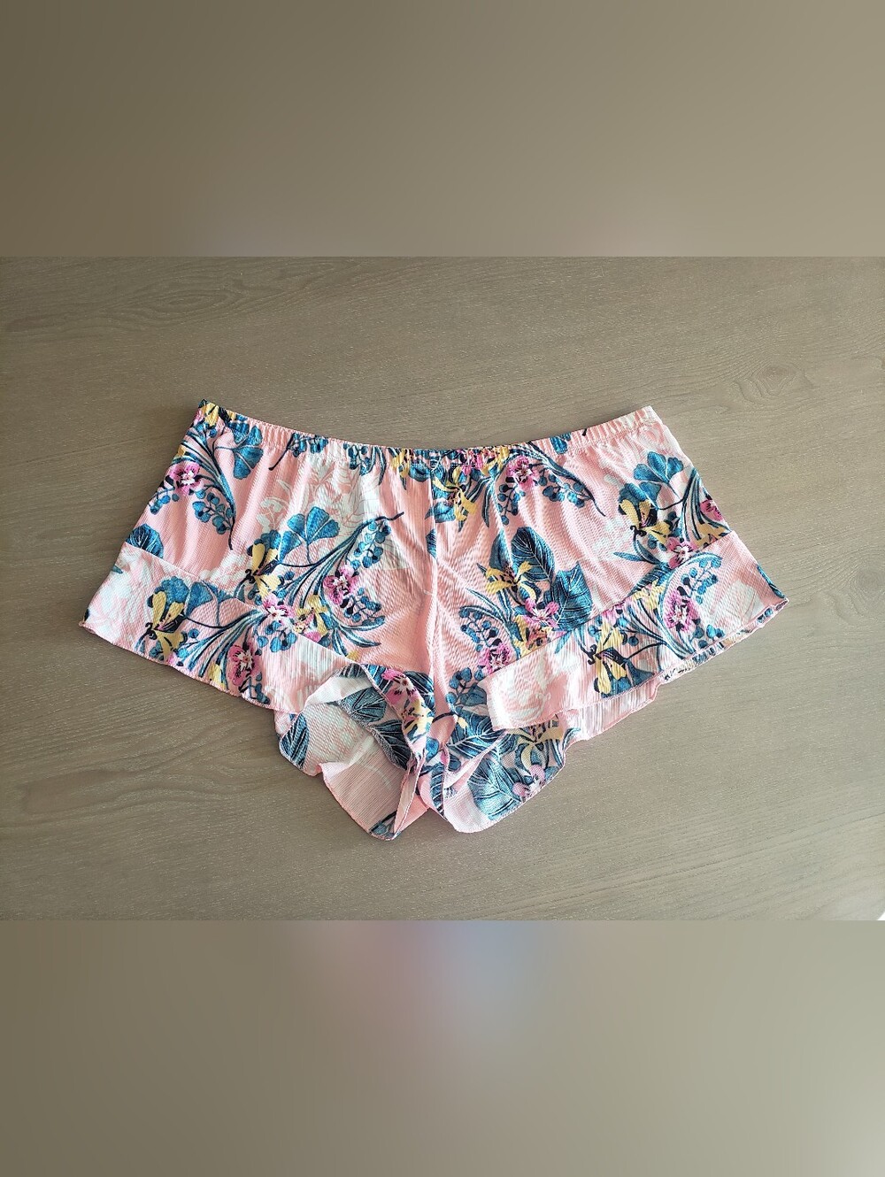 Secret Treasures Pink Floral Cami and Shorts Set - Picture 5 of 5